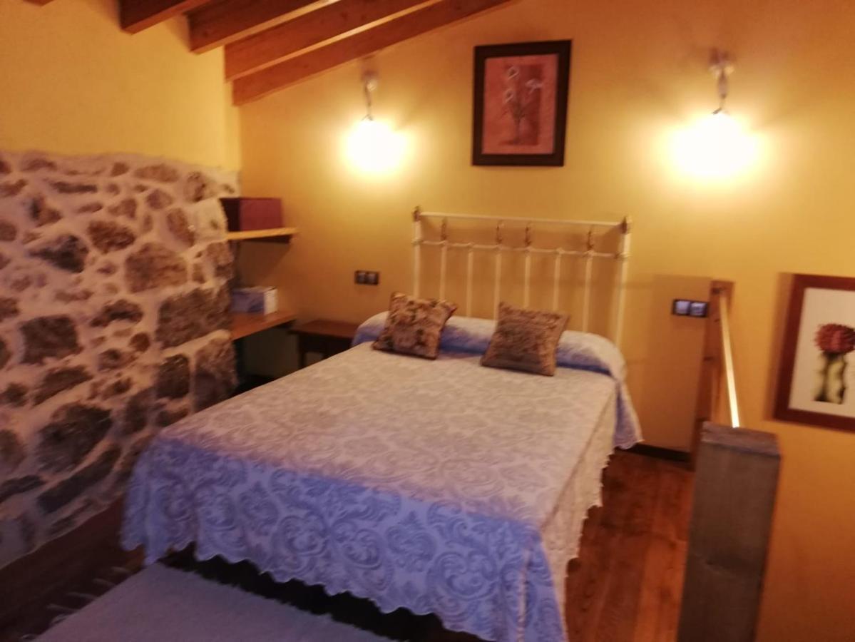 Apartamentos Rurales A Torre Porquera Eksteriør billede