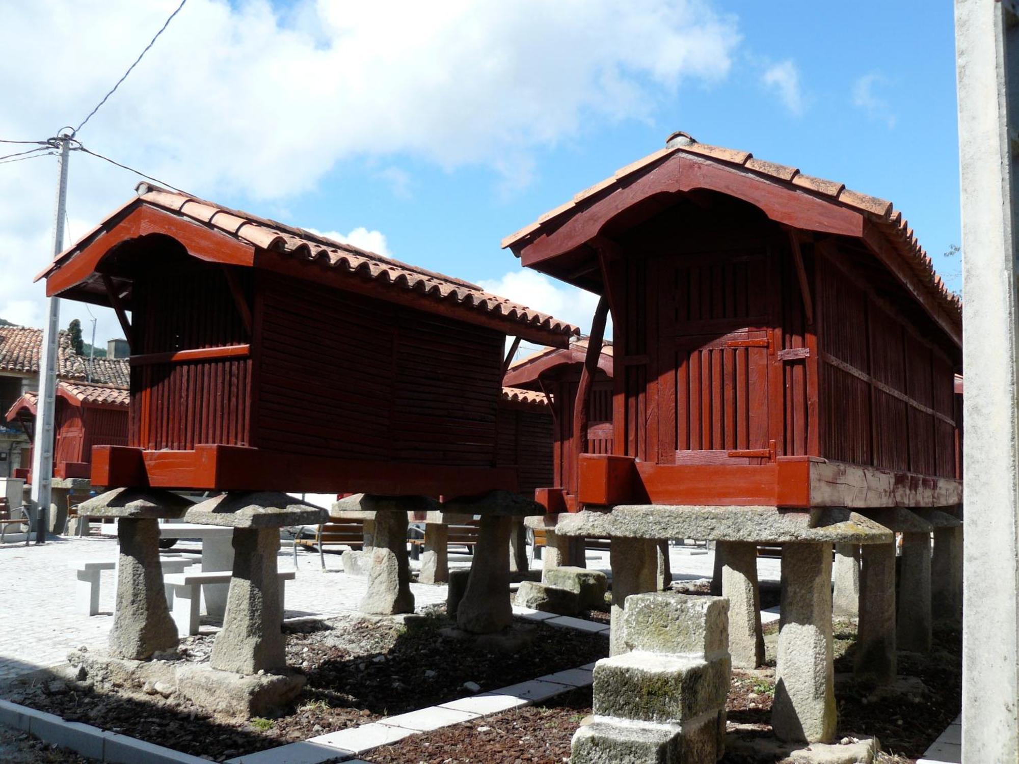 Apartamentos Rurales A Torre Porquera Eksteriør billede