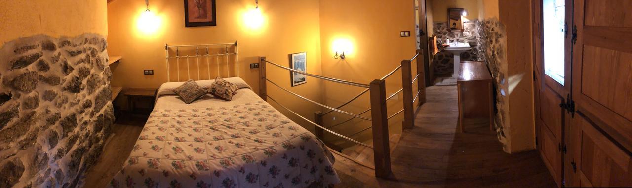 Apartamentos Rurales A Torre Porquera Eksteriør billede
