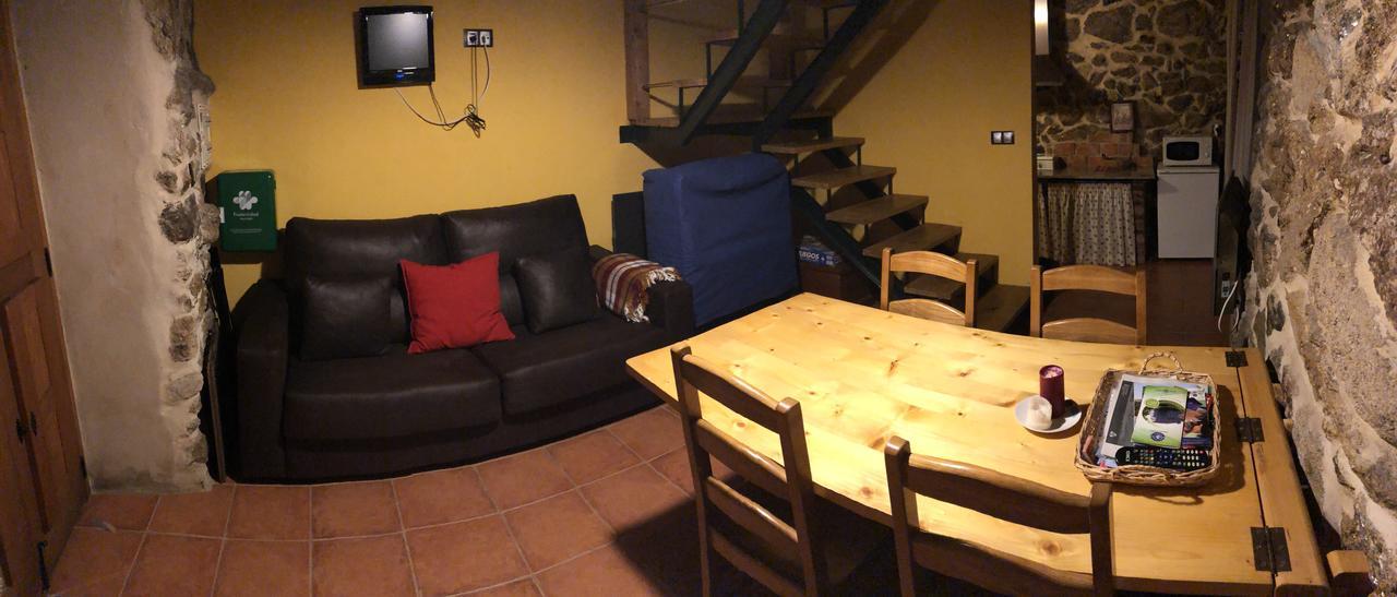 Apartamentos Rurales A Torre Porquera Eksteriør billede