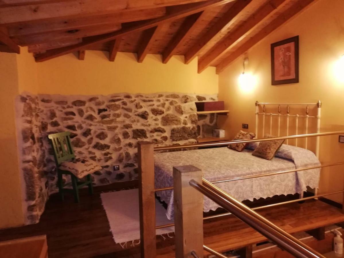 Apartamentos Rurales A Torre Porquera Eksteriør billede
